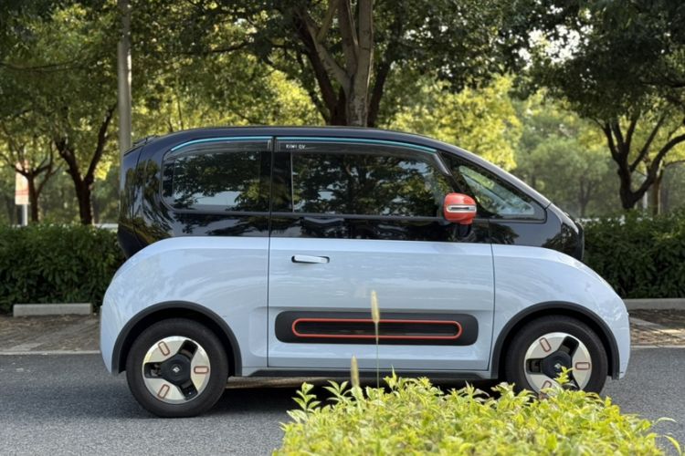 Used Baojun KiWi EV 2022 Artist Lite Edition Ternary Lithium Exterior 14