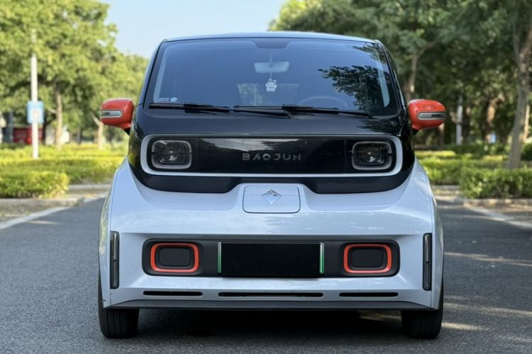 Used Baojun KiWi EV 2022 Artist Lite Edition Ternary Lithium Exterior 9