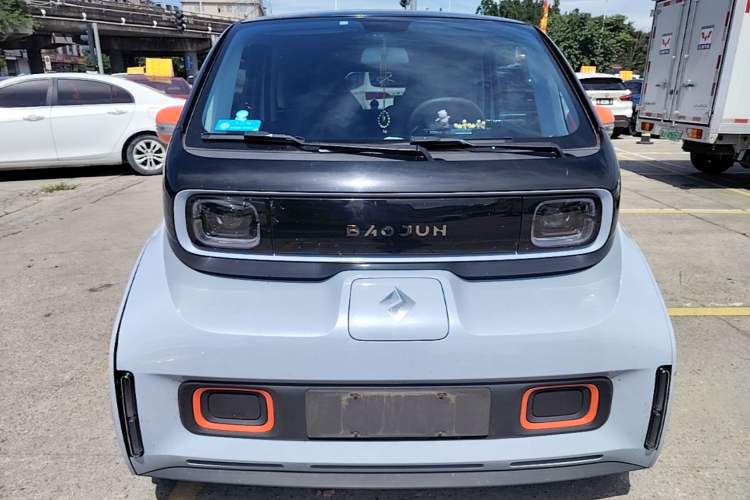 Used Baojun KiWi EV 2022 Designer Lite Edition Ternary Lithium Front