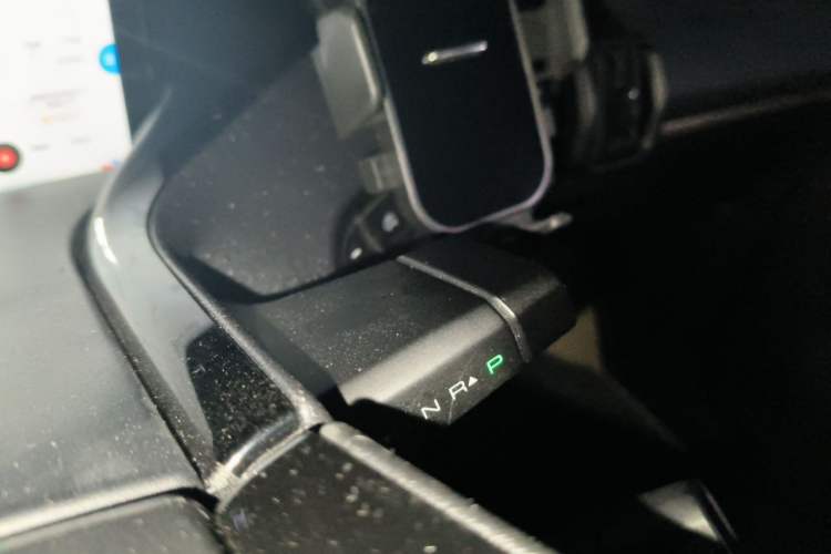 Used Baojun KiWi EV 2022 Artist Lite Edition Ternary Lithium Gear Lever