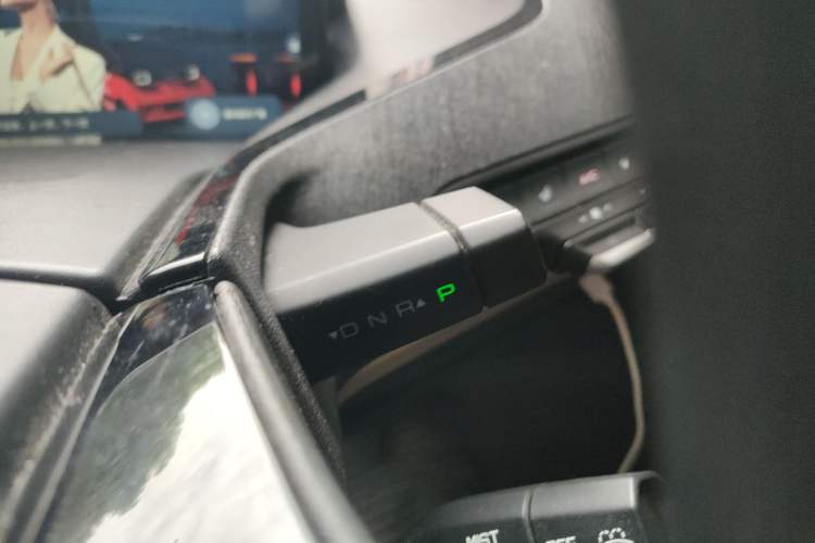 Used Baojun KiWi EV 2022 Designer Lite Edition Lithium Iron Phosphate Gear Lever