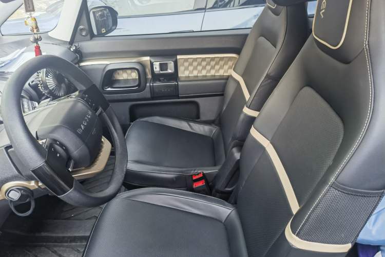 Used Baojun KiWi EV 2022 Designer Lite Edition Ternary Lithium Interior 2