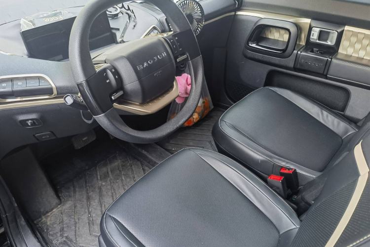 Used Baojun KiWi EV 2022 Designer Lite Edition Ternary Lithium Interior 3