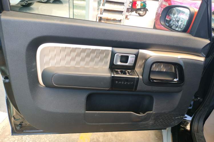 Used Baojun KiWi EV 2022 Designer Lite Edition Ternary Lithium Interior 7