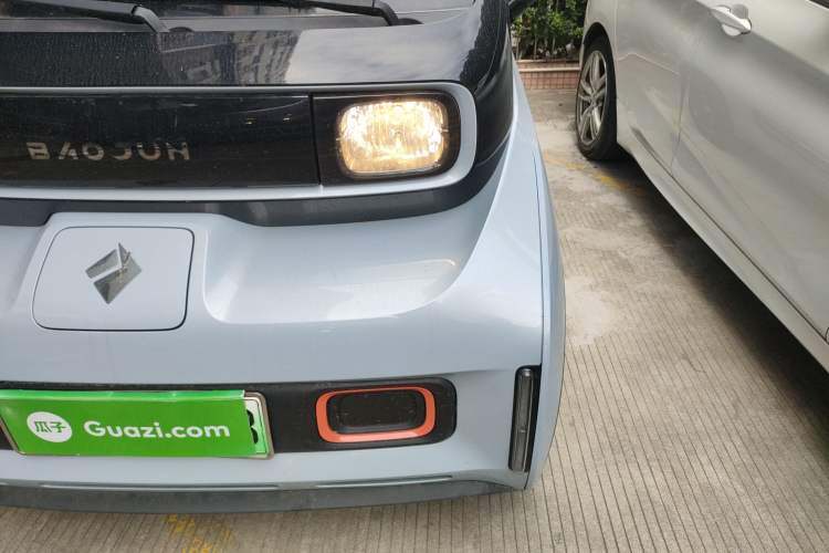 Used Baojun KiWi EV 2022 Designer Lite Edition Lithium Iron Phosphate Left Front Headlight
