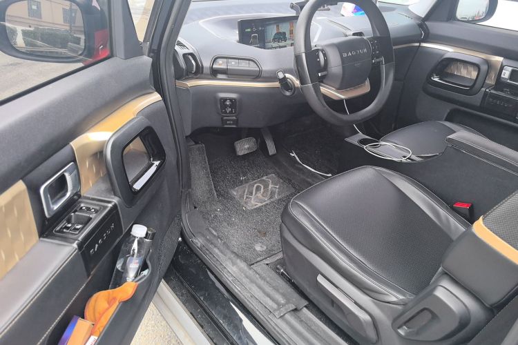 Used Baojun KiWi EV 2022 Artist Lite Edition Lithium Iron Phosphate Left Front Seat