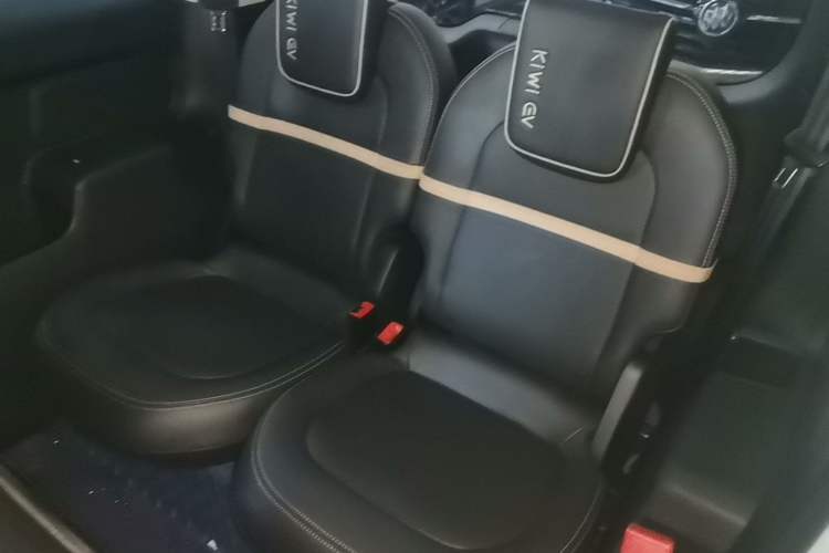 Used Baojun KiWi EV 2022 Artist Lite Edition Ternary Lithium Left Rear Seat