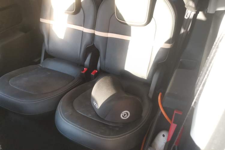 Used Baojun KiWi EV 2022 Artist Lite Edition Ternary Lithium Left Rear Seat