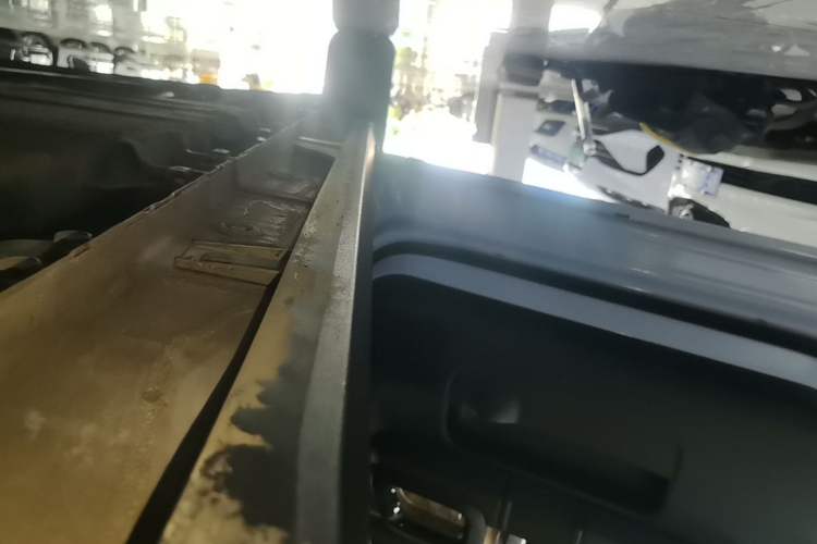 Used Baojun KiWi EV 2022 Artist Lite Edition Ternary Lithium Left Side Sill