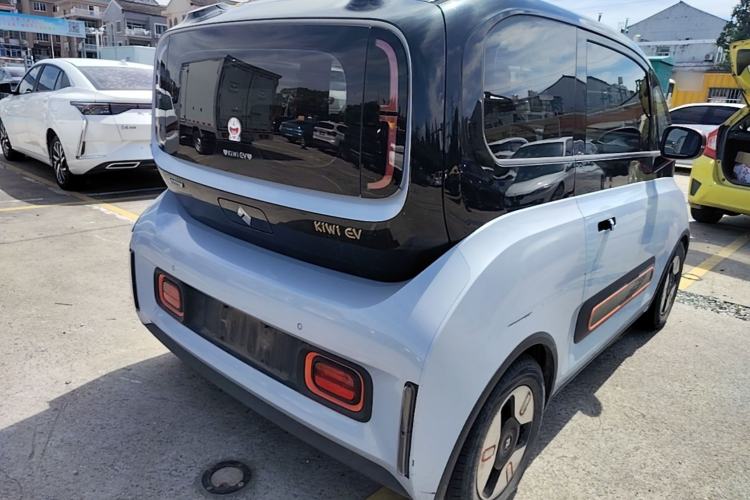 Used Baojun KiWi EV 2022 Designer Lite Edition Ternary Lithium Rear Right 45 Deg