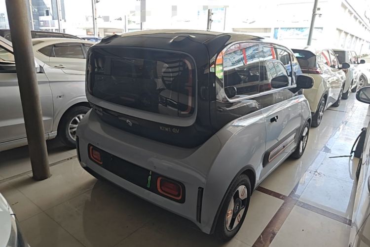Used Baojun KiWi EV 2022 Artist Lite Edition Lithium Iron Phosphate Rear Right 45 Deg