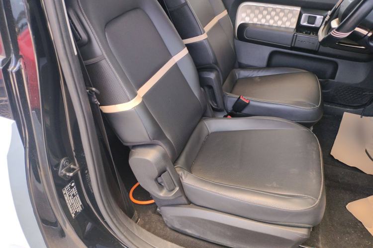 Used Baojun KiWi EV 2022 Designer Lite Edition Ternary Lithium Right Front Seat