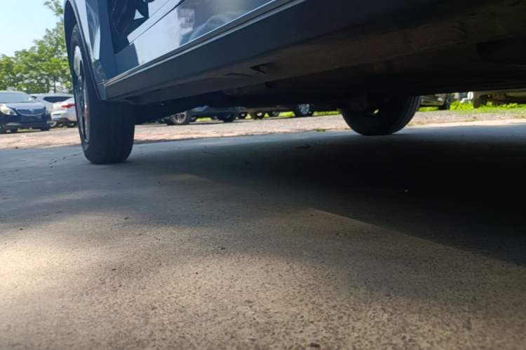 Used Baojun KiWi EV 2022 Artist Lite Edition Ternary Lithium Right Side Sill