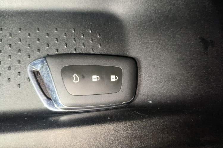 Used Baojun KiWi EV 2022 Artist Lite Edition Ternary Lithium Vehicle Key