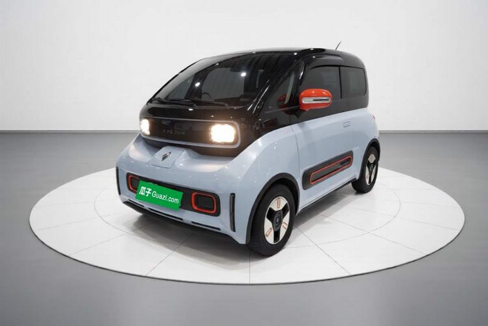Фото Baojun с площадки