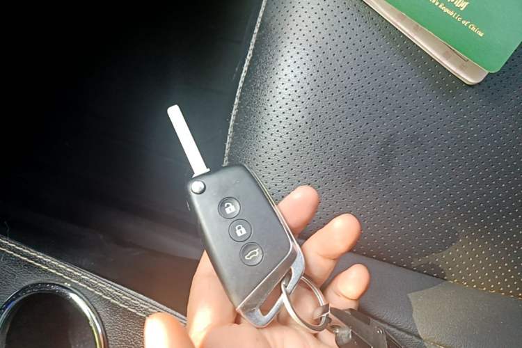 Used Baojun KiWi EV 2022 Artist Lite Edition Lithium Iron Phosphate Vehicle Key