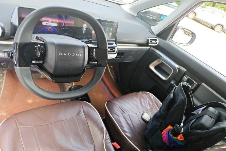 Used Baojun KiWi EV 2022 Designer Lite Edition Ternary Lithium Center Console