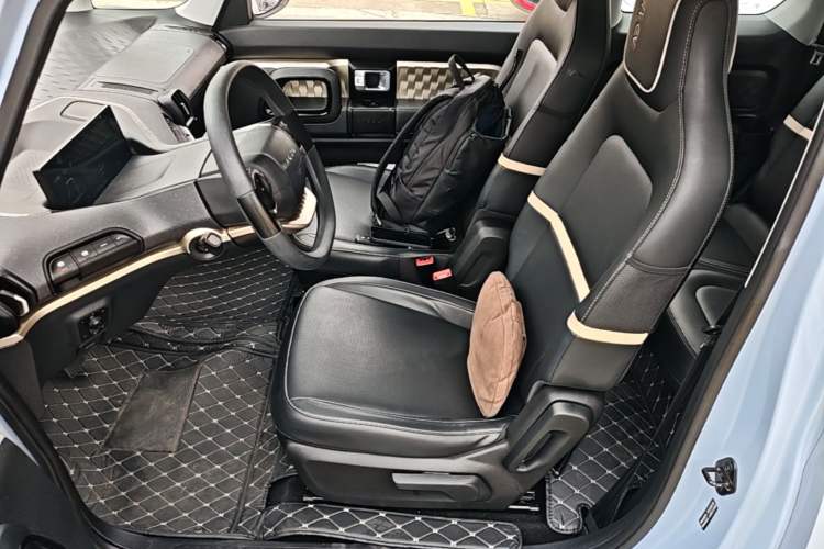 Used Baojun KiWi EV 2022 Artist Lite Edition Ternary Lithium Left Front Seat