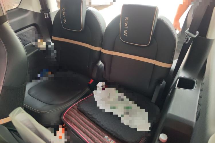 Used Baojun KiWi EV 2022 Designer Lite Edition Ternary Lithium Left Rear Seat