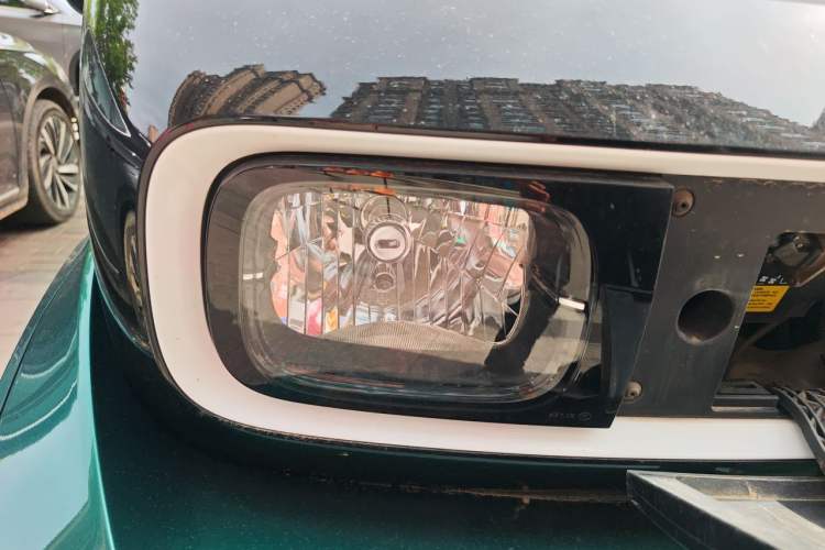 Used Baojun KiWi EV 2022 Designer Lite Edition Ternary Lithium Right Front Headlight