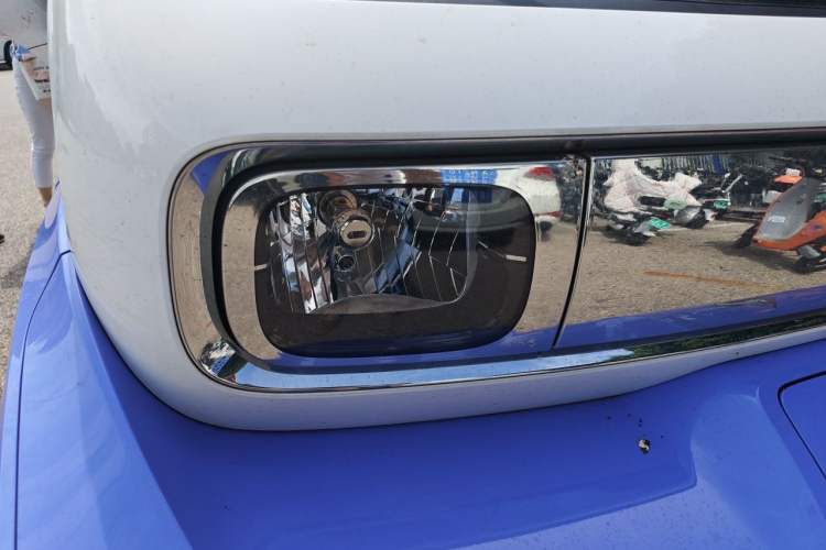Used Baojun KiWi EV 2022 Designer Lite Edition Ternary Lithium Right Front Headlight
