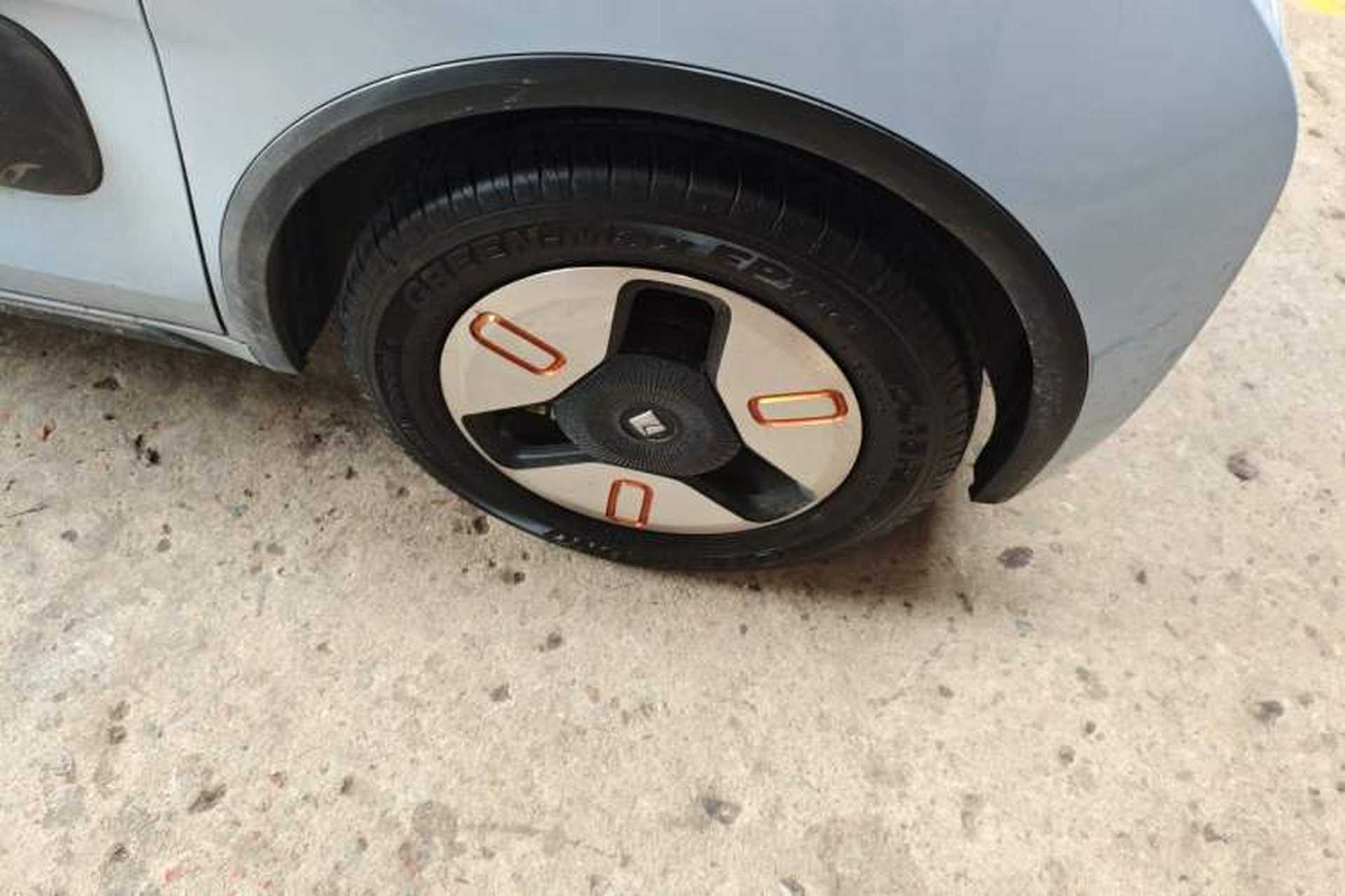 Used Baojun KiWi EV 2022 Designer Lite Edition Ternary Lithium Right Front Wheel Hub