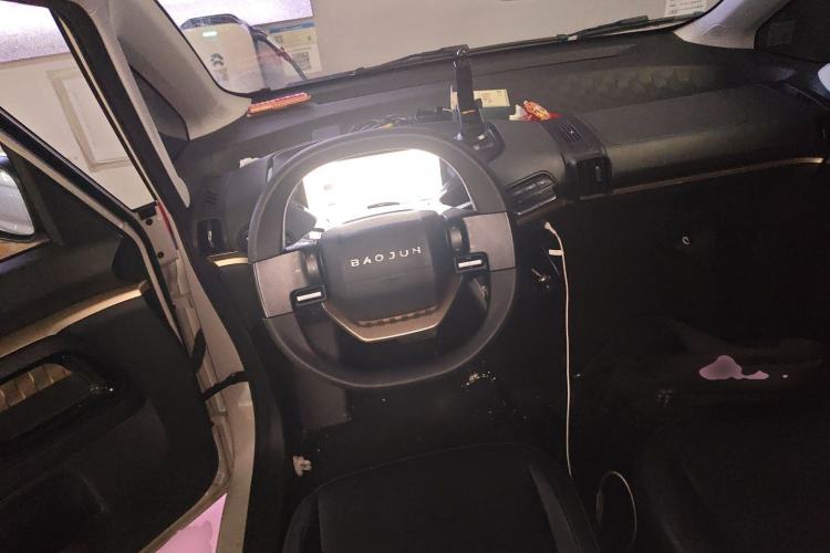 Used Baojun KiWi EV 2022 Artist Lite Edition Ternary Lithium Steering Wheel