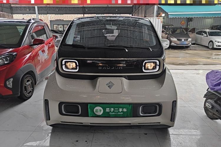 Used Baojun KiWi EV 2022 Artist Lite Edition Ternary Lithium Front
