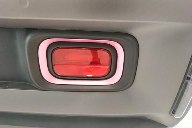 Used Baojun KiWi EV 2022 Artist Lite Edition Ternary Lithium Right Rear Taillight