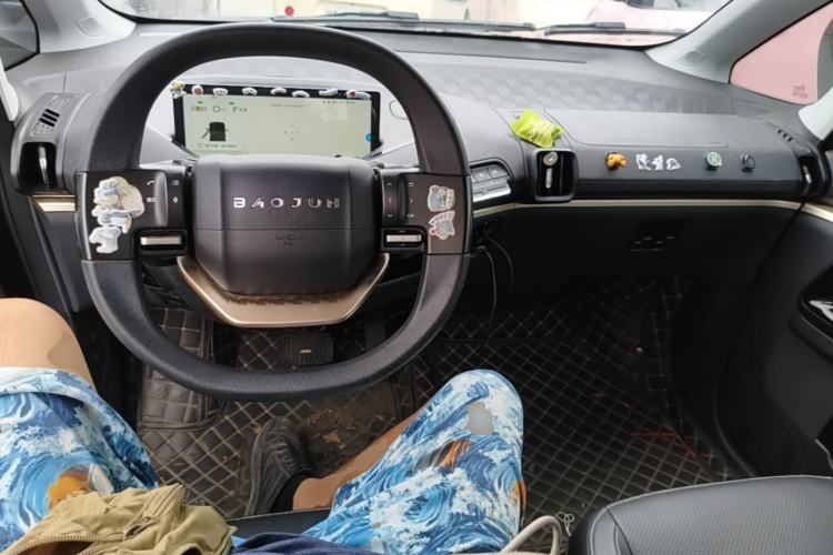 Used Baojun KiWi EV 2022 Artist Lite Edition Ternary Lithium Center Console