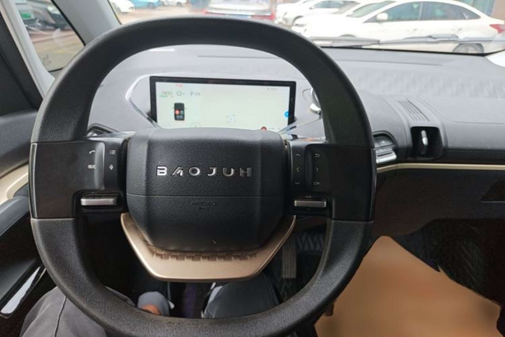 Used Baojun KiWi EV 2022 Artist Lite Edition Ternary Lithium Center Console