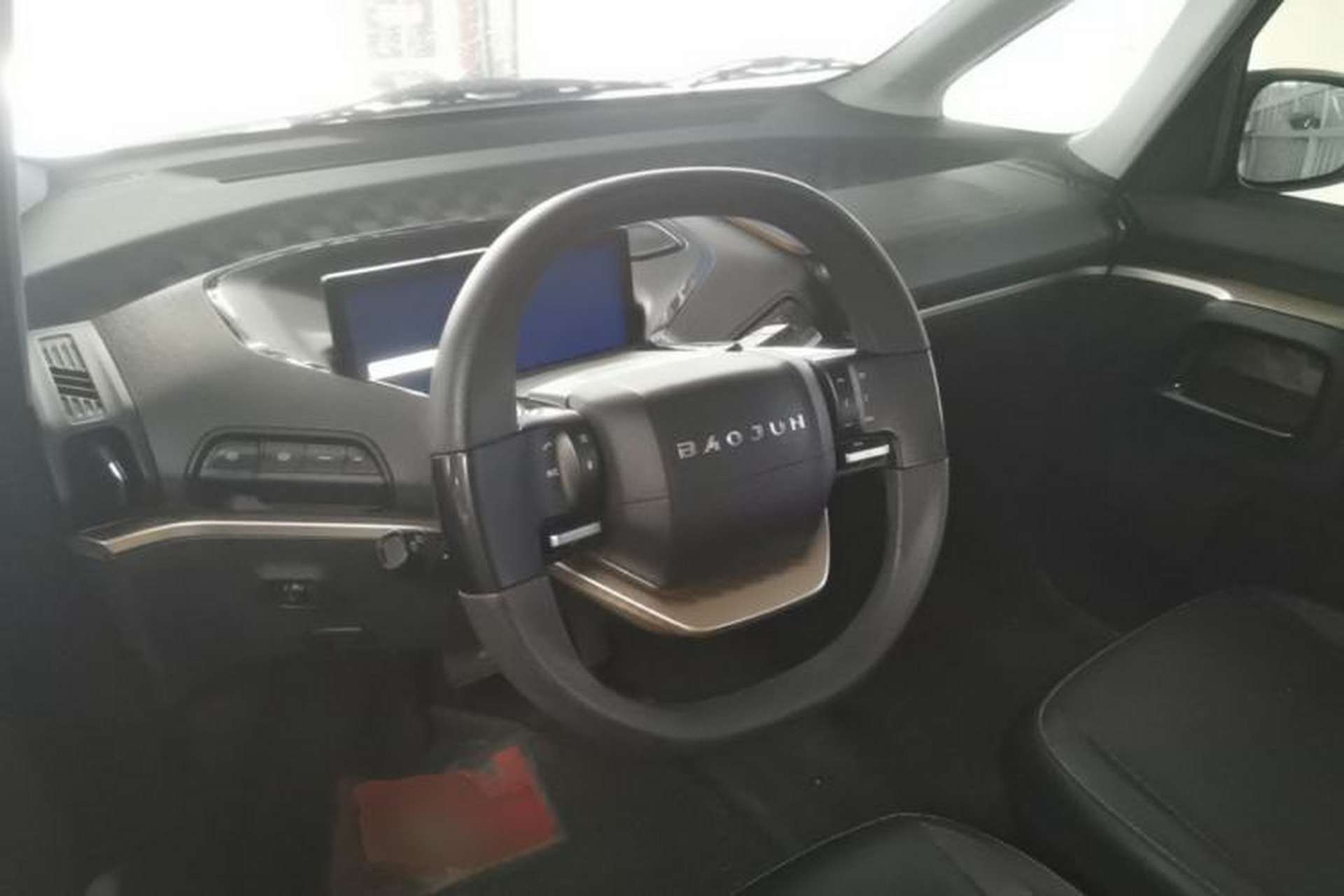 Used Baojun KiWi EV 2022 Designer Lite Edition Ternary Lithium Center Console