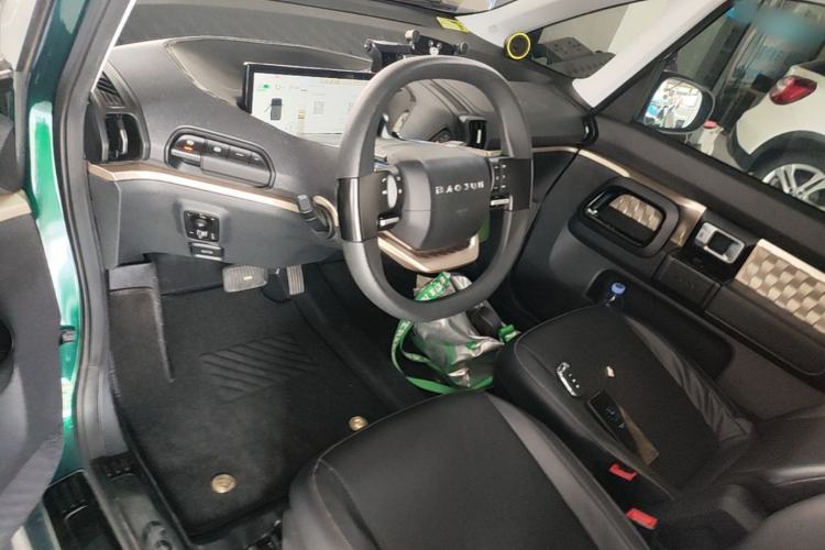 Used Baojun KiWi EV 2022 Artist Lite Edition Ternary Lithium Center Console