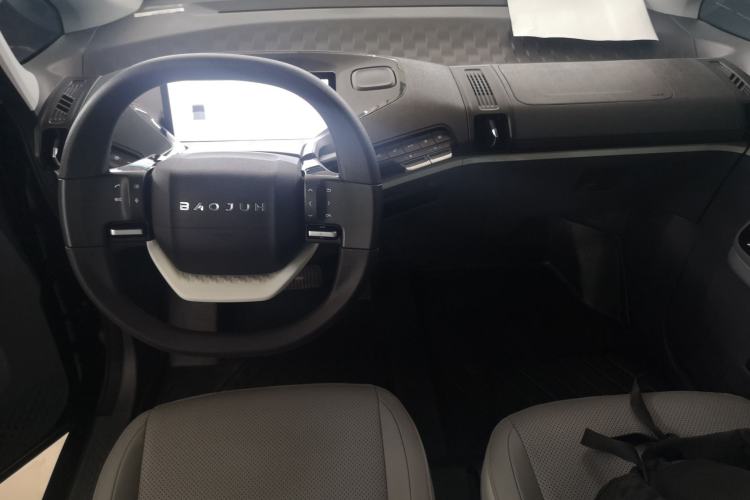Used Baojun KiWi EV 2022 Artist Lite Edition Lithium Iron Phosphate Center Console