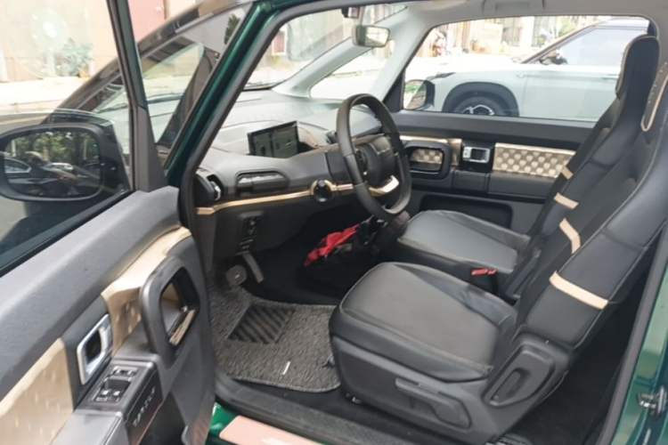 Used Baojun KiWi EV 2022 Artist Lite Edition Ternary Lithium Driver Seat