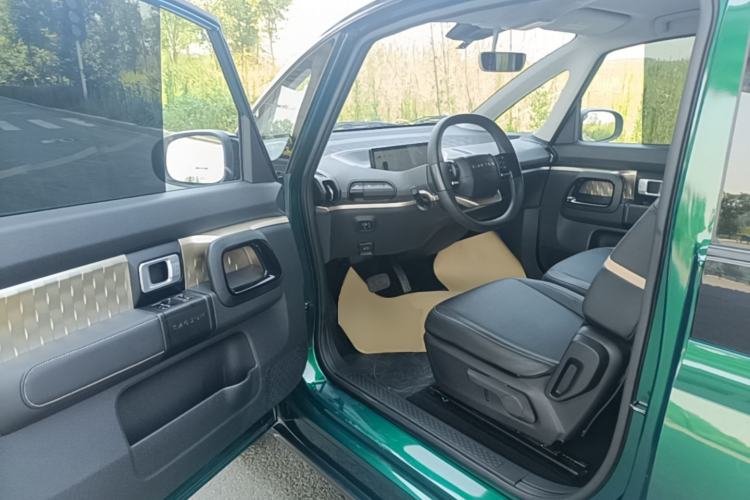 Used Baojun KiWi EV 2022 Designer Lite Edition Ternary Lithium Driver Seat