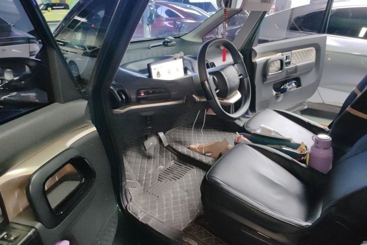 Used Baojun KiWi EV 2022 Artist Lite Edition Ternary Lithium Driver Seat