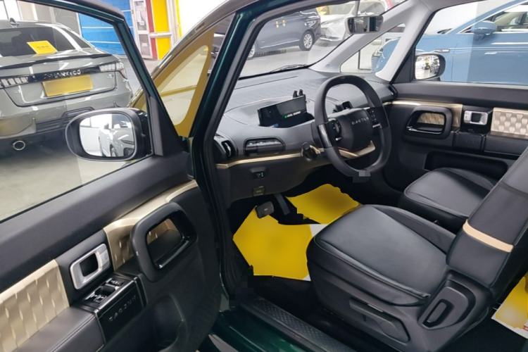 Used Baojun KiWi EV 2022 Designer Lite Edition Ternary Lithium Driver Seat