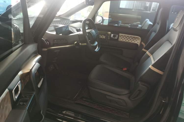 Used Baojun KiWi EV 2022 Designer Lite Edition Lithium Iron Phosphate Driver Seat