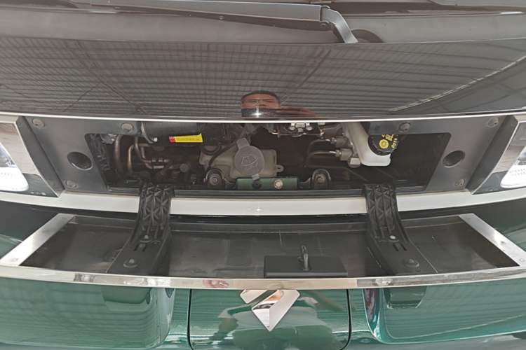 Used Baojun KiWi EV 2022 Artist Lite Edition Ternary Lithium Engine Bay