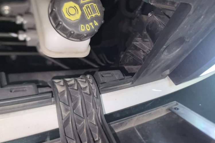 Used Baojun KiWi EV 2022 Artist Lite Edition Ternary Lithium Engine Bay Left