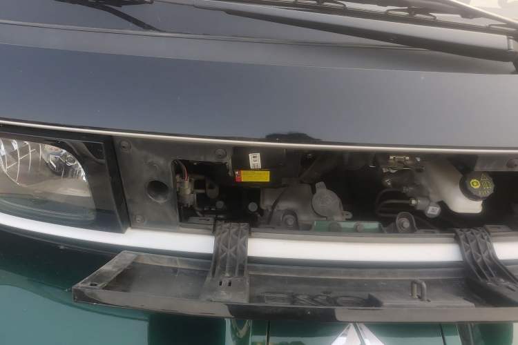 Used Baojun KiWi EV 2022 Designer Lite Edition Lithium Iron Phosphate Engine Bay Right