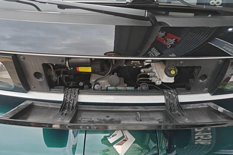 Used Baojun KiWi EV 2022 Designer Lite Edition Lithium Iron Phosphate Engine Bay