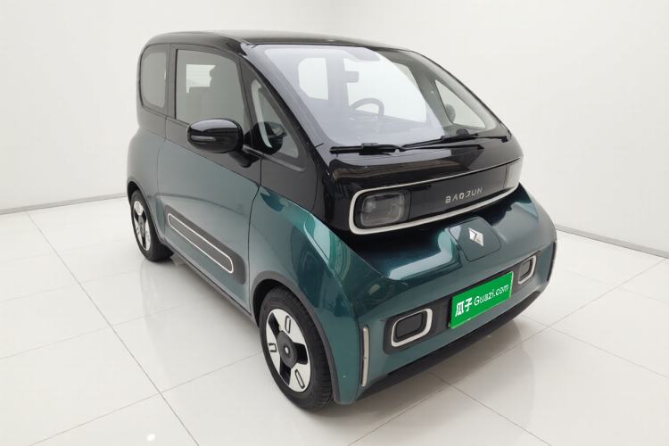 Used Baojun KiWi EV 2022 Designer Lite Edition Lithium Iron Phosphate Exterior 1