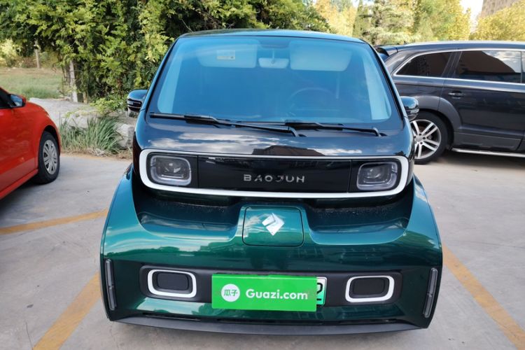 Used Baojun KiWi EV 2022 Artist Lite Edition Lithium Iron Phosphate Exterior 1