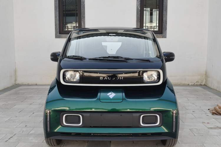 Used Baojun KiWi EV 2022 Designer Lite Edition Lithium Iron Phosphate Exterior 1