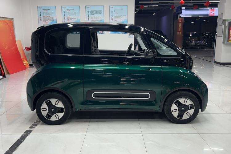 Used Baojun KiWi EV 2022 Designer Lite Edition Ternary Lithium Exterior 2