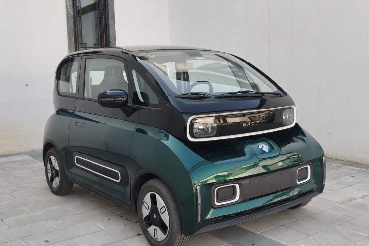 Used Baojun KiWi EV 2022 Designer Lite Edition Lithium Iron Phosphate Exterior 2