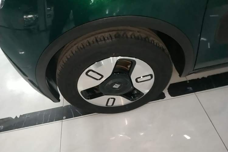 Used Baojun KiWi EV 2022 Designer Lite Edition Ternary Lithium Exterior 4