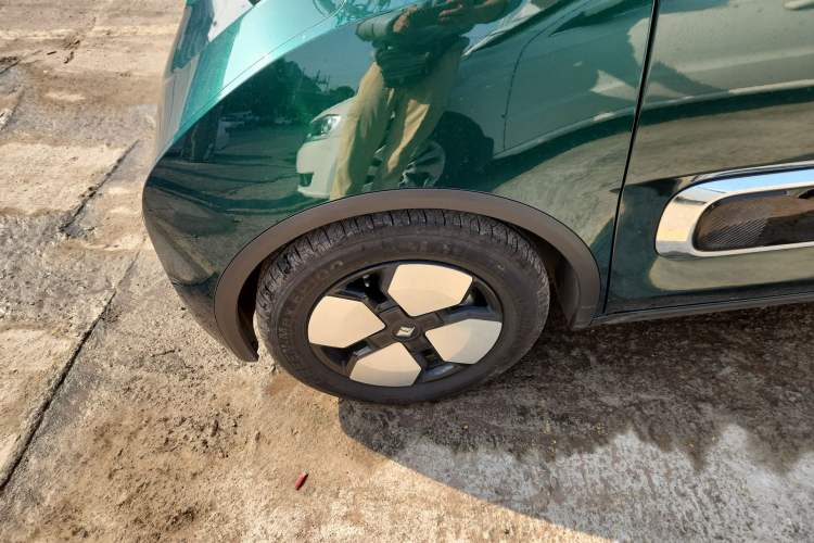 Used Baojun KiWi EV 2022 Designer Lite Edition Lithium Iron Phosphate Exterior 4